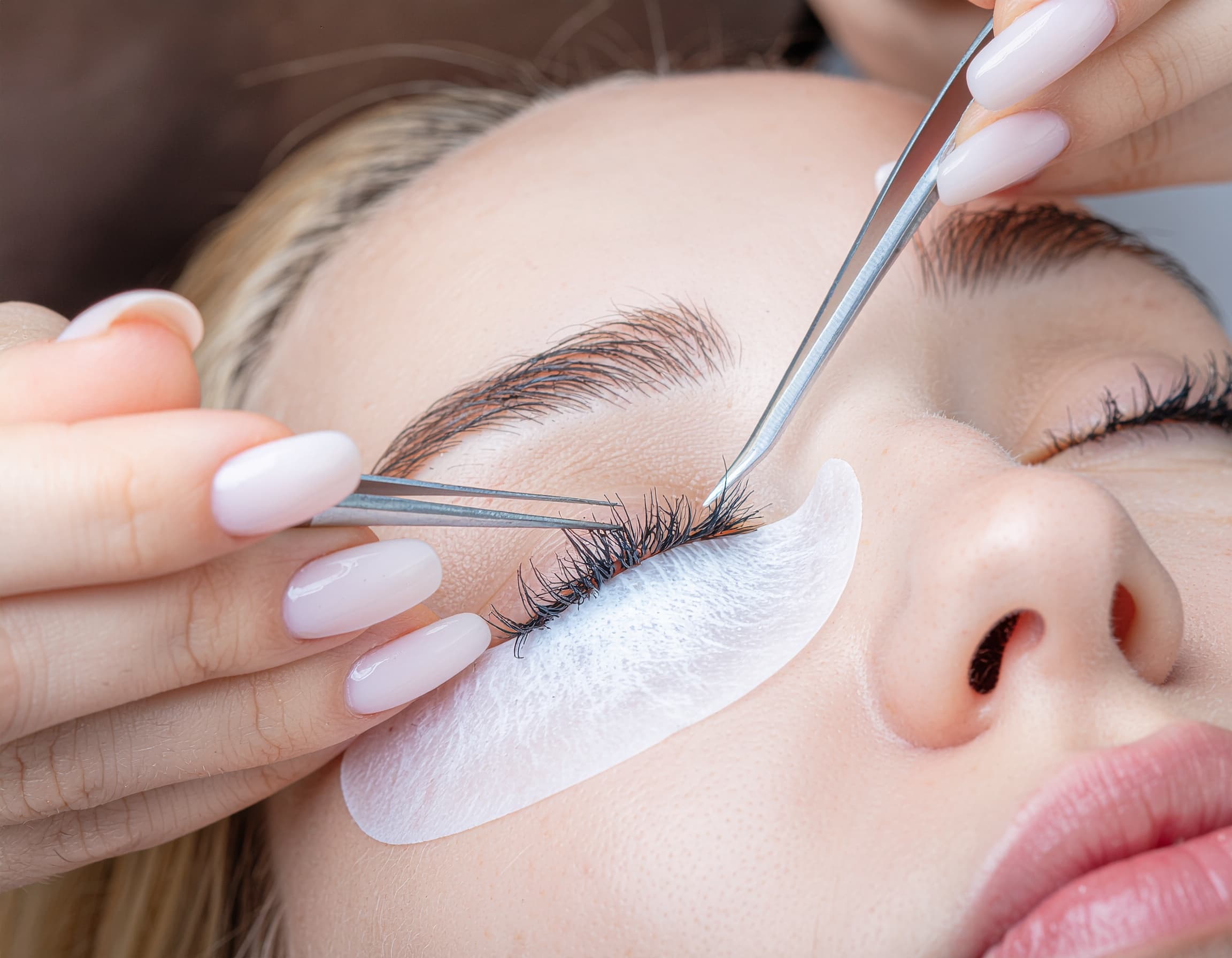 Lashes & Brows